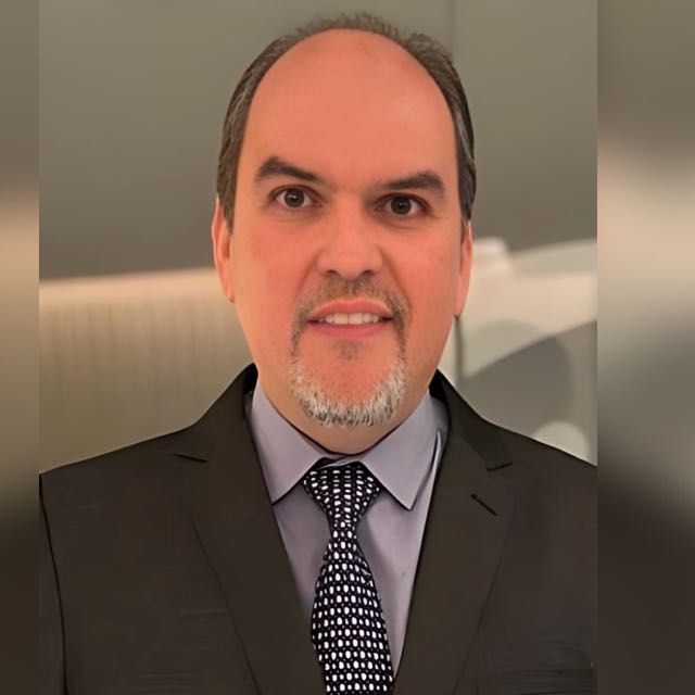 Dr. Antonio Alício